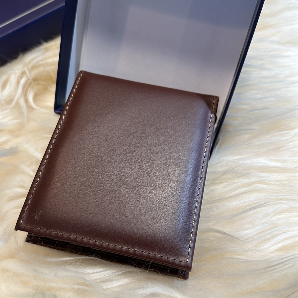 Brown bifold Wallet for Men NWT